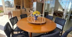 Casa Com Desing Moderno!