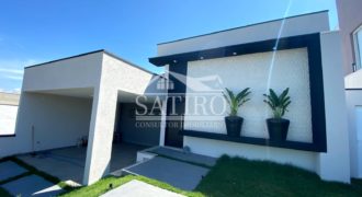 Casa Com Fachada Moderna!