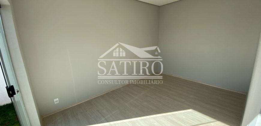 Casa Com Fachada Moderna!