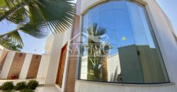 Casa Com Desing Moderno!