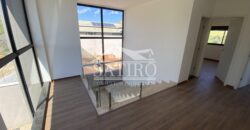 Casa Com Design Moderno!