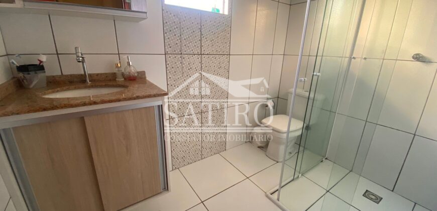 Casa de Lote Inteiro !