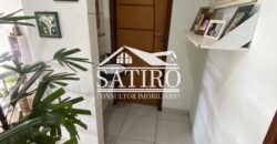 Atenção…Casa Elegante Com Galpão!