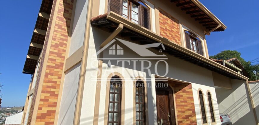 Casa Em Bairro Nobre de Pouso Alegre!