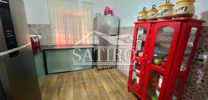 Casa de Lote Inteiro a Venda!