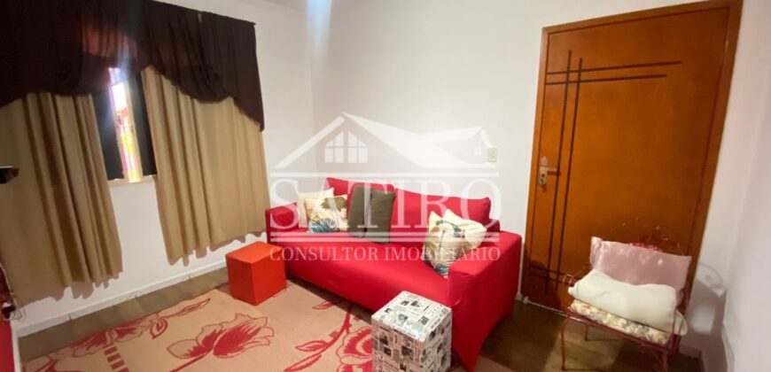 Casa de Lote Inteiro a Venda!