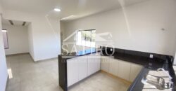 Casa Com Design Moderno!