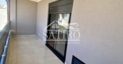 Casa Com Design Moderno!