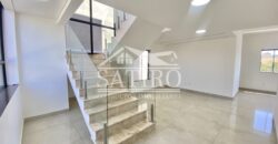 Casa Com Design Moderno!