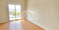 Casa Com Design Moderno!