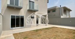 Casa Com Design Moderno!