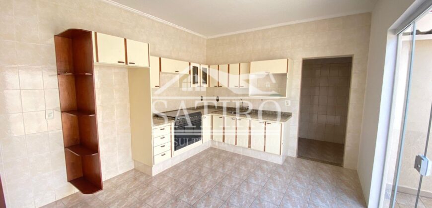 Casa Ampla Para Locação!