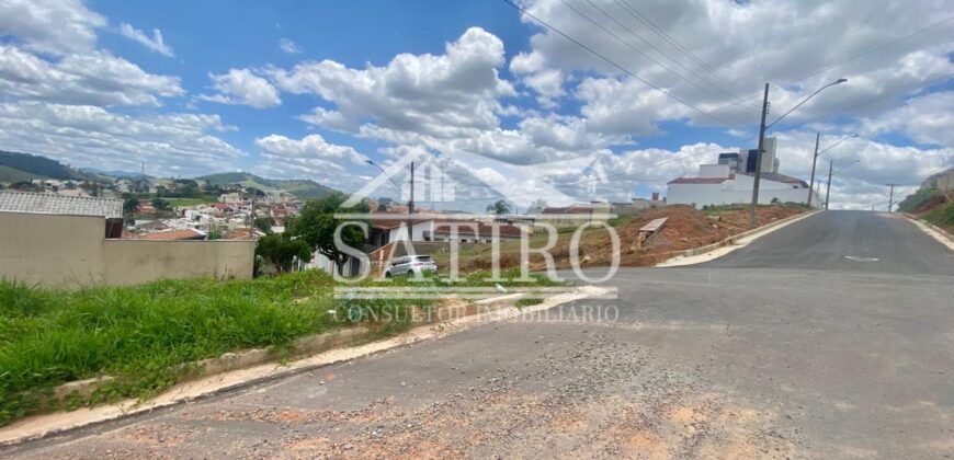 Lote a Venda no Alta Ville!