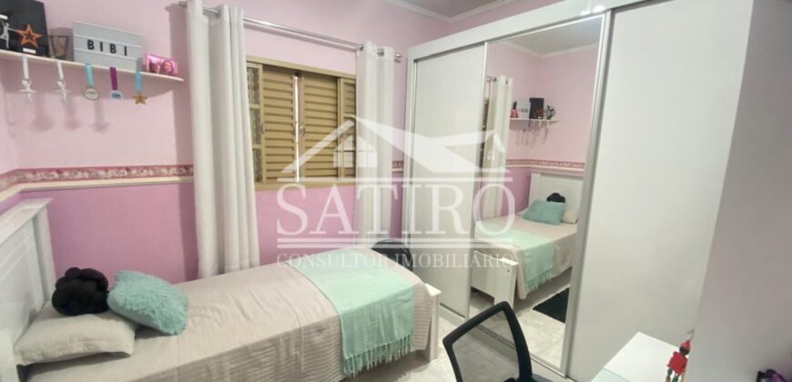 Casa Com Localização Privilegiada a Venda!