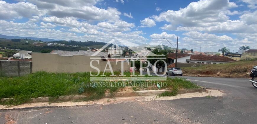 Lote a Venda no Alta Ville!