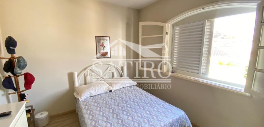 Casa na Região Central a Venda!