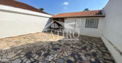 Casa na Região Central a Venda!