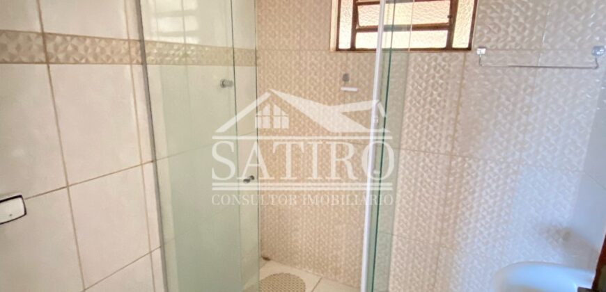 Casa Com Amplo Quintal a Venda!