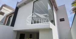 Casa Com Requinte e Muita Elegância!