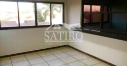 Casa de Estilo Rústico em Bairro Nobre de P.A