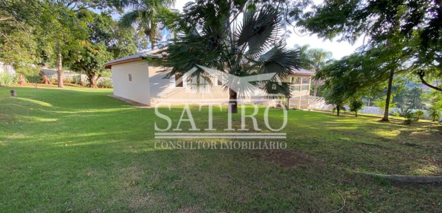 Lugar Tranquilo Com Vista Privilegiada a Venda!