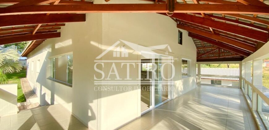 Lugar Tranquilo Com Vista Privilegiada a Venda!