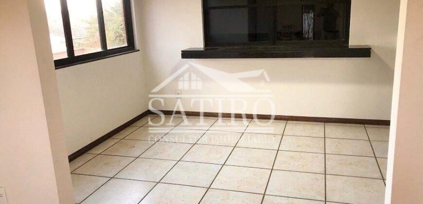 Casa de Estilo Rústico em Bairro Nobre de P.A