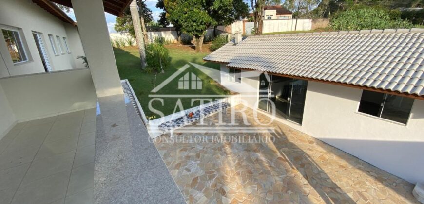 Lugar Tranquilo Com Vista Privilegiada a Venda!