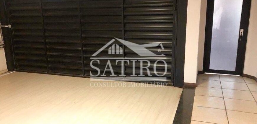 Casa de Estilo Rústico em Bairro Nobre de P.A