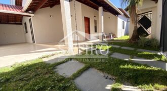 Casa Espaçosa a Venda!