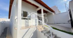 Casa Espaçosa a Venda!