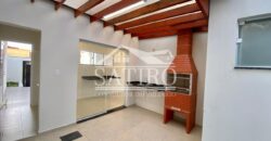 Casa Espaçosa a Venda!