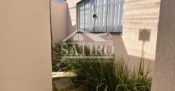 Casa Linda de Porteira Fechada!