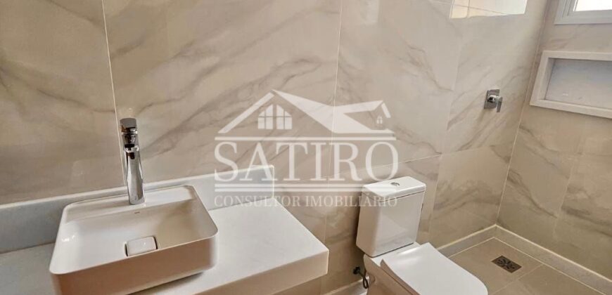 Aqui está uma versão refinada e envolvente do texto de venda para o apartamento!