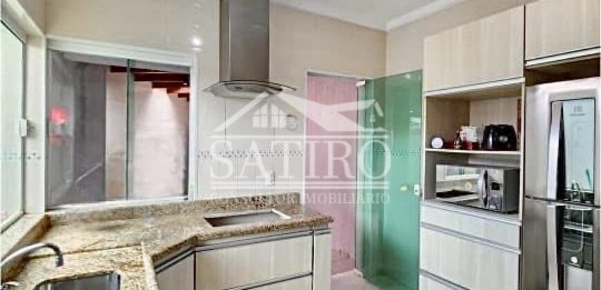 CASA ELEGANTE A VENDA