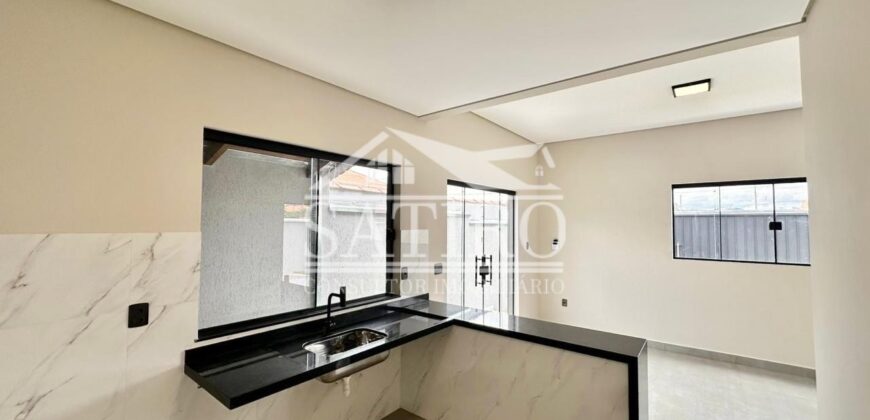 IMÓVEL A DOIS MINUTOS DO CENTRO A VENDA!