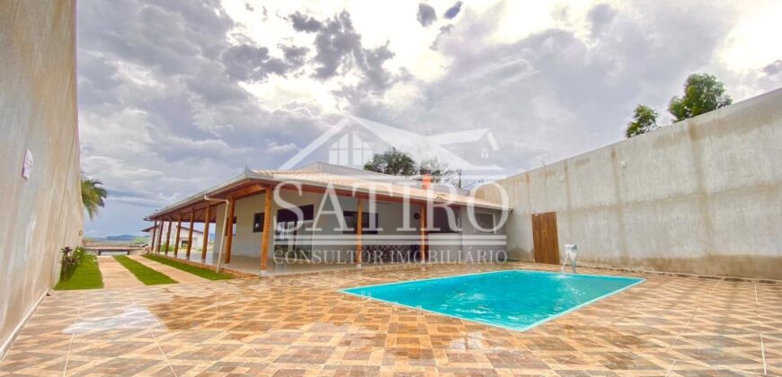 CHÁCARA DENTRO DA CIDADE TODA MURADA A VENDA!