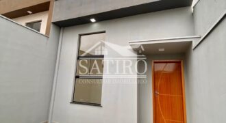 CASA COM ACABAMENTO INCRÍVEL A VENDA!