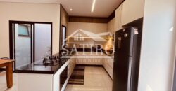 Imóvel moderno e imponente, com arquitetura contemporânea e acabamento de alto padrão