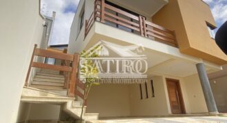 Casa Com Muita Elegância!