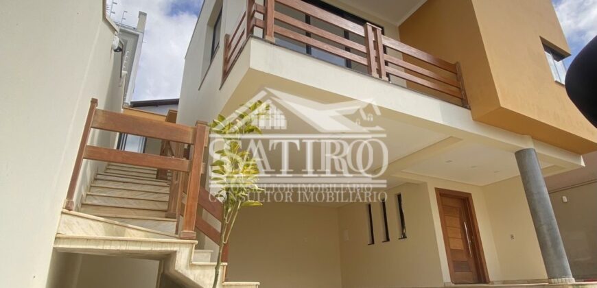 Casa Com Muita Elegância!