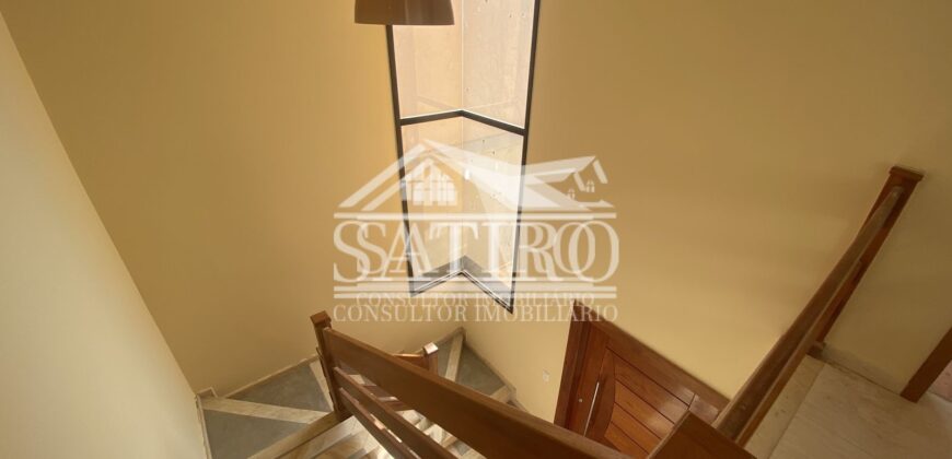 Casa Com Muita Elegância!