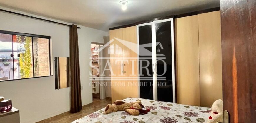 Casa confortável com localização privilegiada, próximo a mercado, farmácia, escola e muito mais!