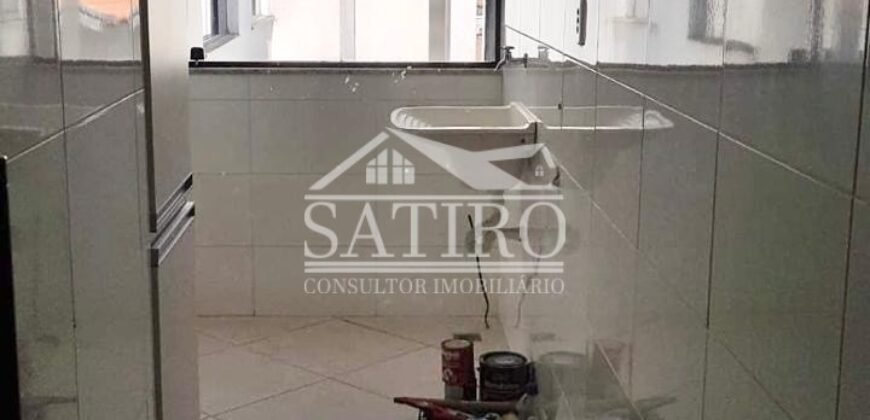 Duplex de Oportunidade com área para churrasco, móveis planejado trazendo conforto e praticidade