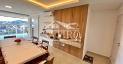 Excelente oportunidade para quem busca conforto, espaço e uma localização estratégica. Este amplo apartamento, proporciona mais privacidade e comodidade para toda a família.