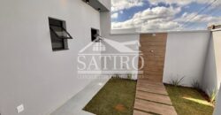Imóvel com fachada moderna, arejada trazendo muito conforto e tranquilidade!